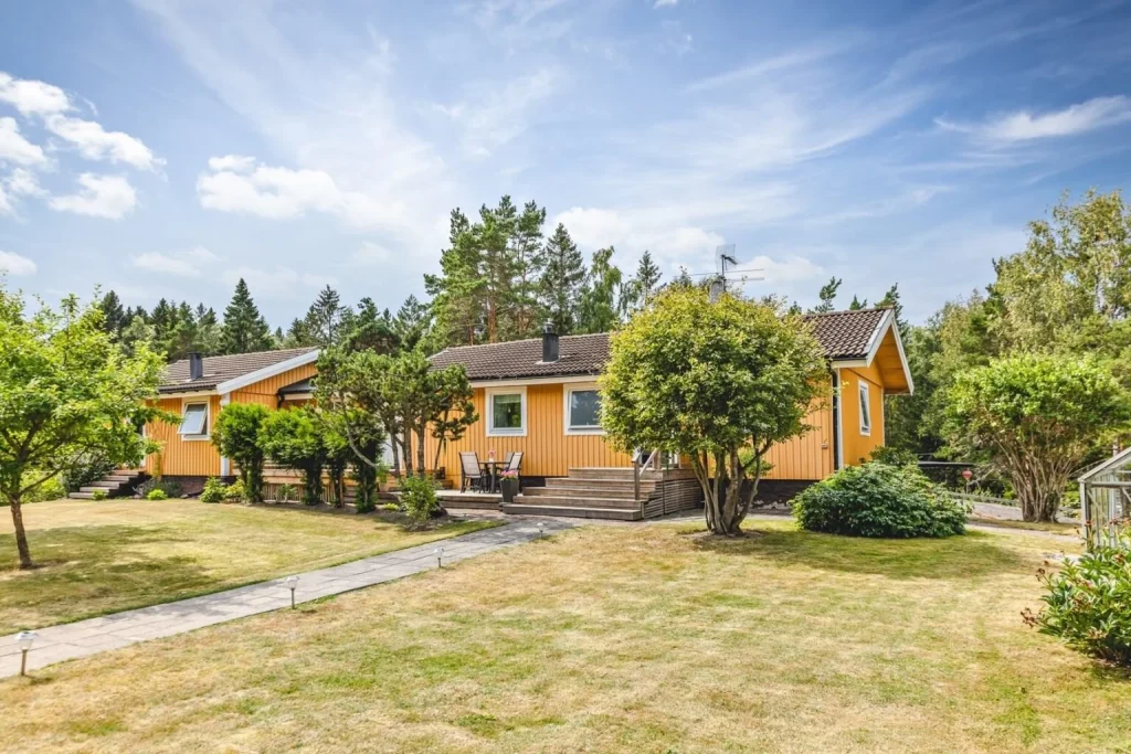 20. Inkoppling av fja╠errstyrning i villa 1536x1024